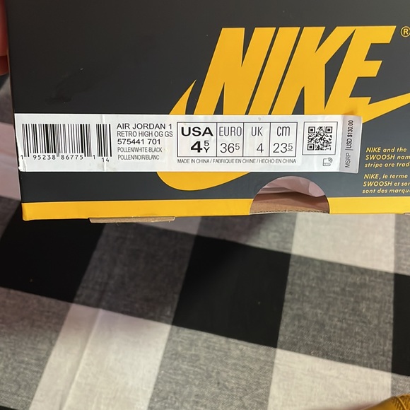 BRAND NEW air Jordan 1 retro high - Picture 3 of 3